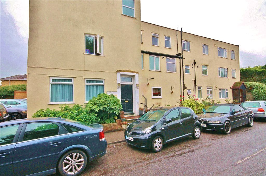 Property photo 1 of 9 Exterior