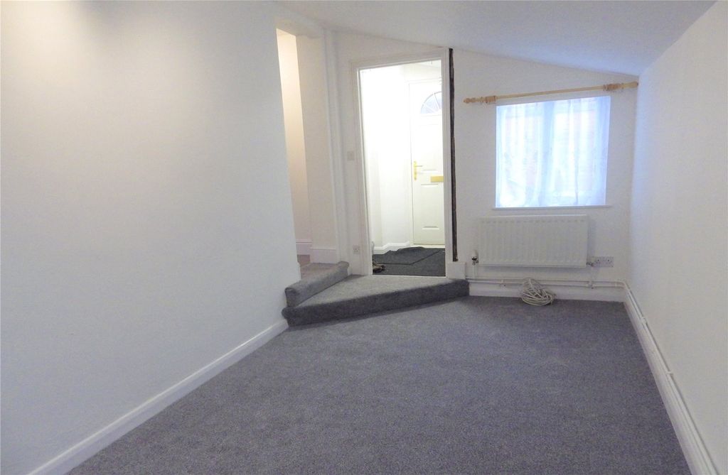 Property photo 3 of 4 Picture No. 03