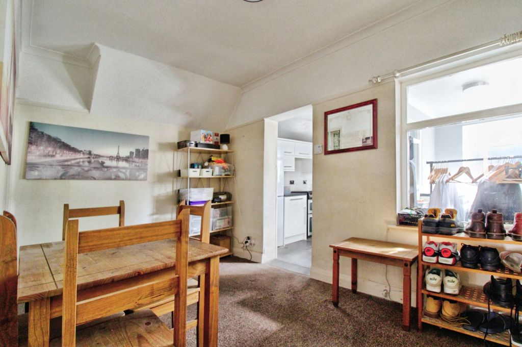 Property photo 3 of 14 13