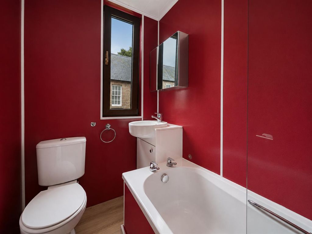 Property photo 3 of 12 15C Forebank Place Dundee-10.Jpg