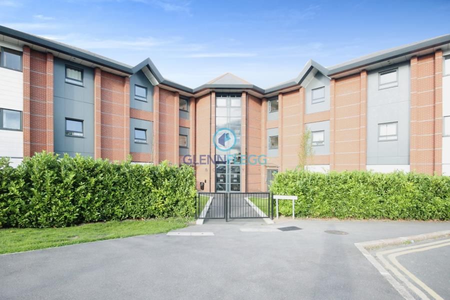 Property photo 1 of 8