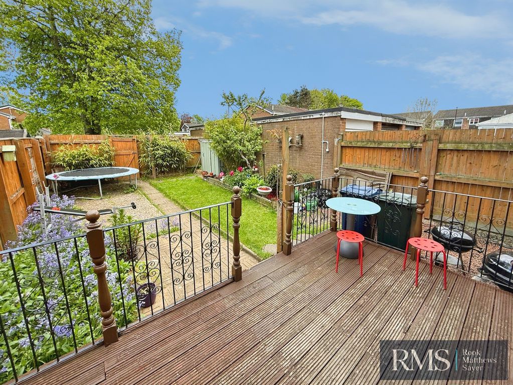 Property photo 2 of 11 Photo 9