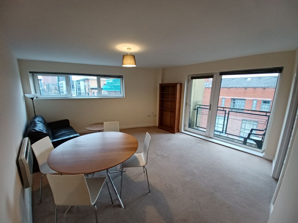 Property photo 3 of 9 Gallery