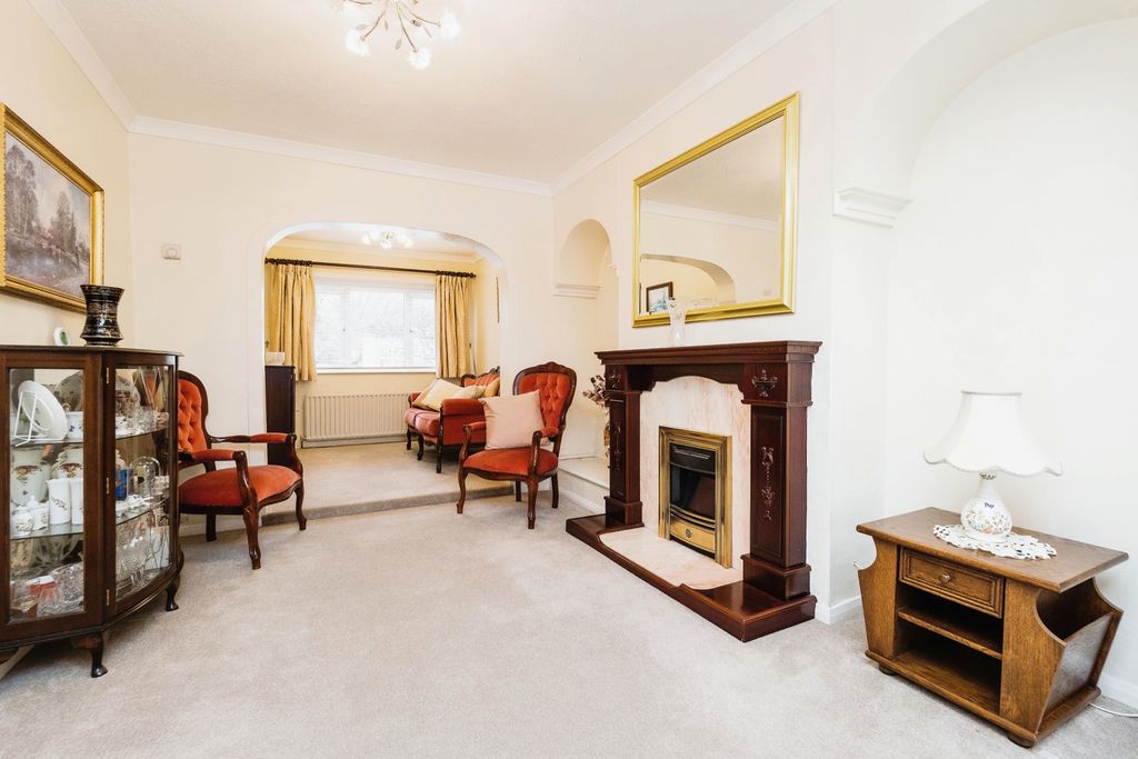 Property photo 2 of 19 Photography