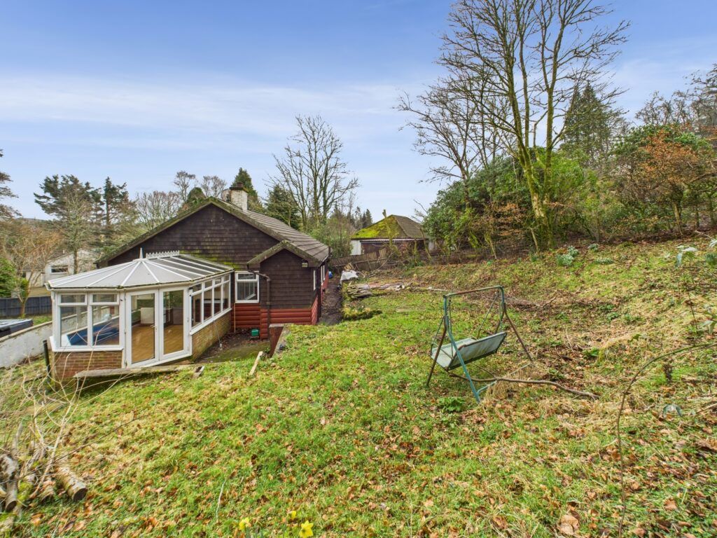 Property photo 2 of 29