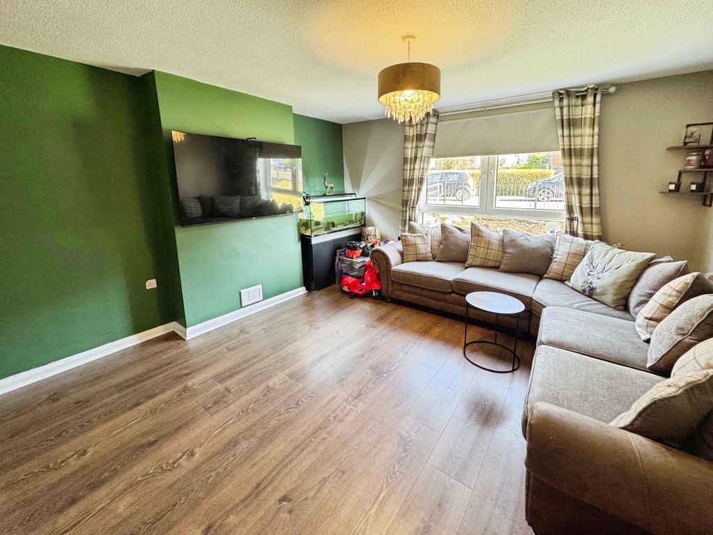 Property photo 3 of 16 Gallery