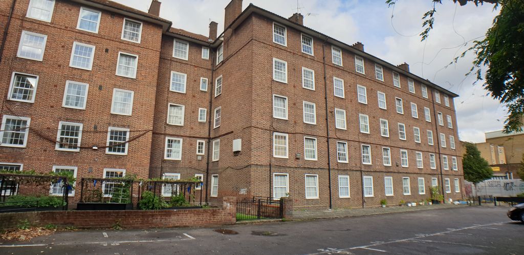 Property photo 1 of 7 Front 1