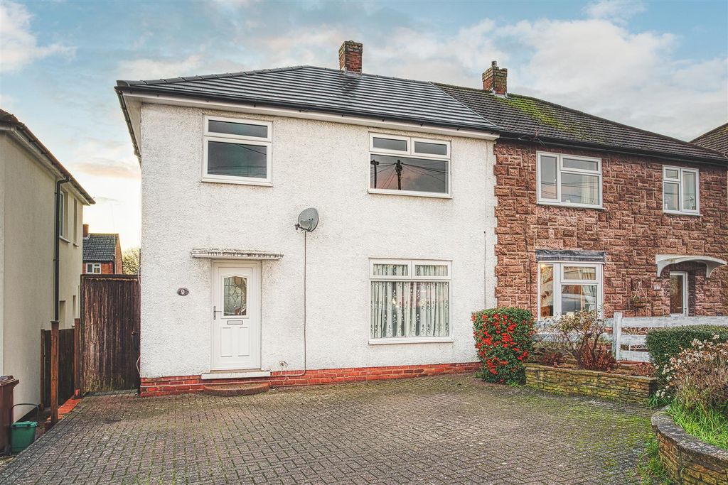 Property photo 1 of 13