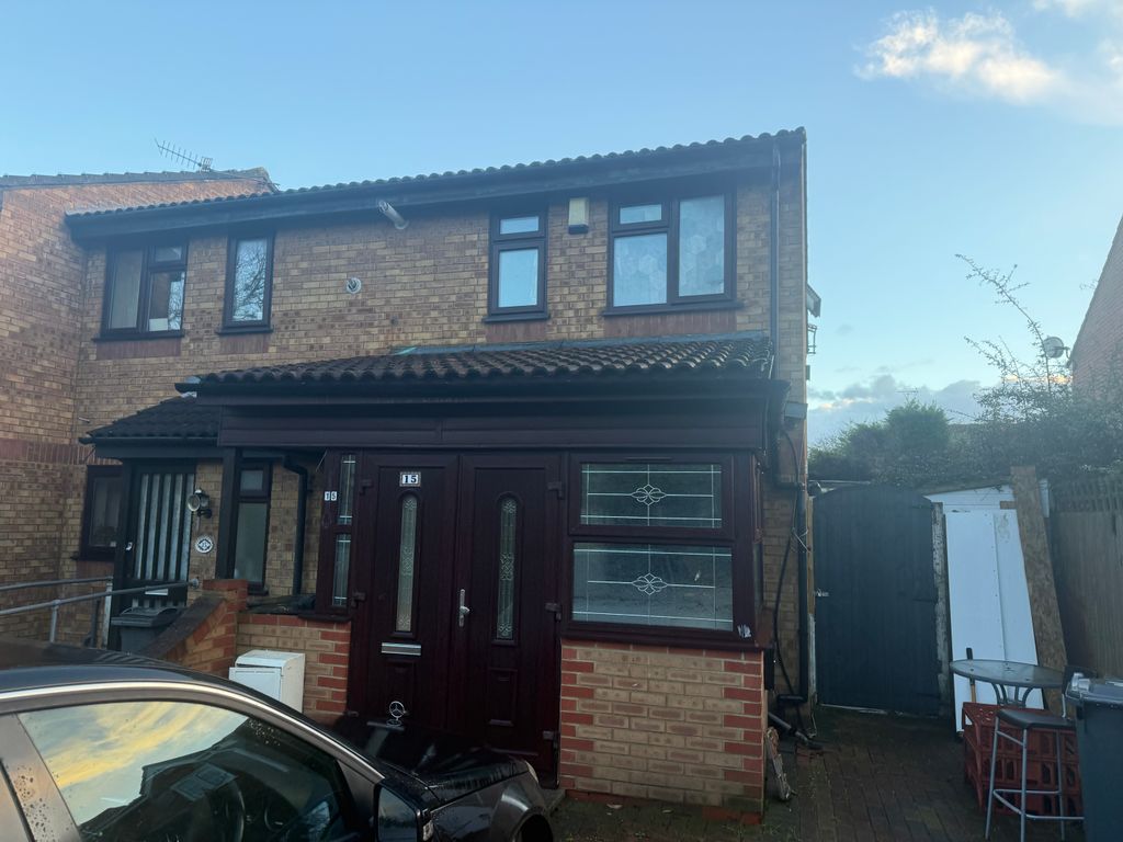 Property photo 2 of 4