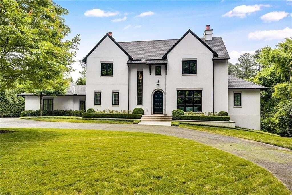 Property photo 1 of 31