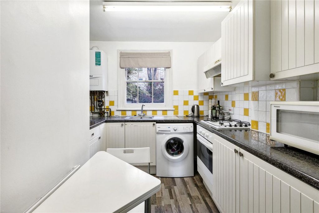 Property photo 2 of 5
