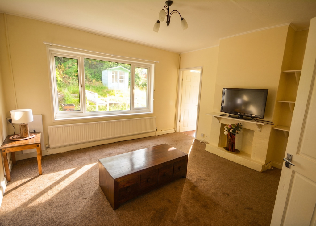 Property photo 3 of 12 Living Room