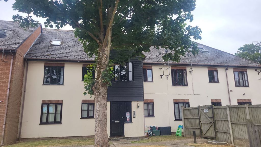 Property photo 3 of 11