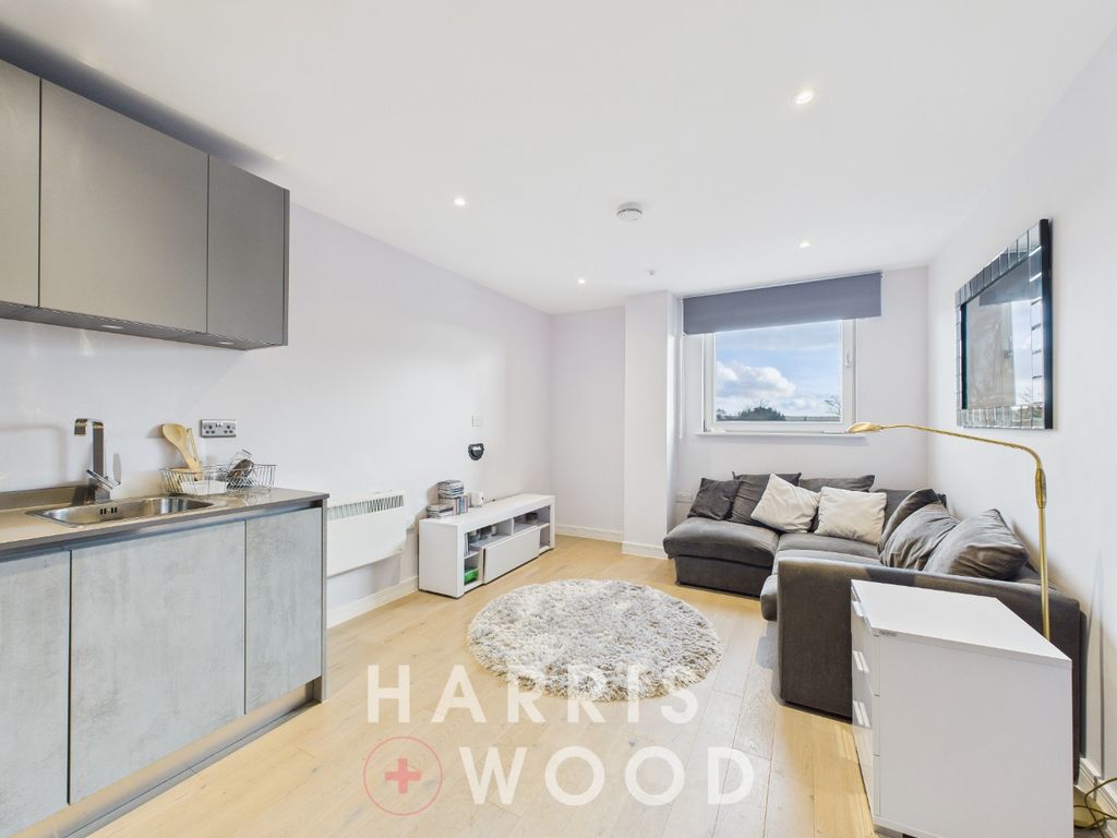 Property photo 3 of 9 4799713