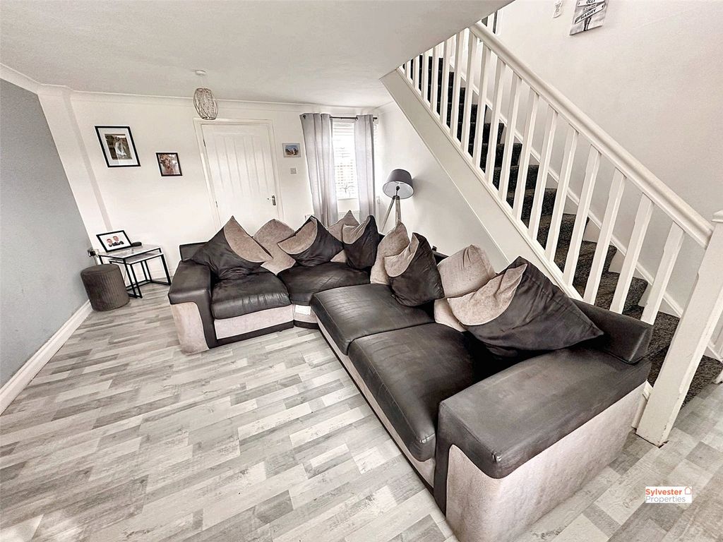 Property photo 3 of 18 Picture No. 15