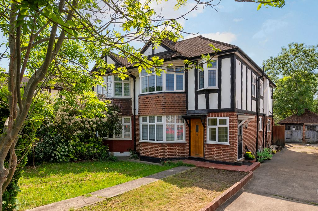 Property photo 2 of 16 Picture No. 36