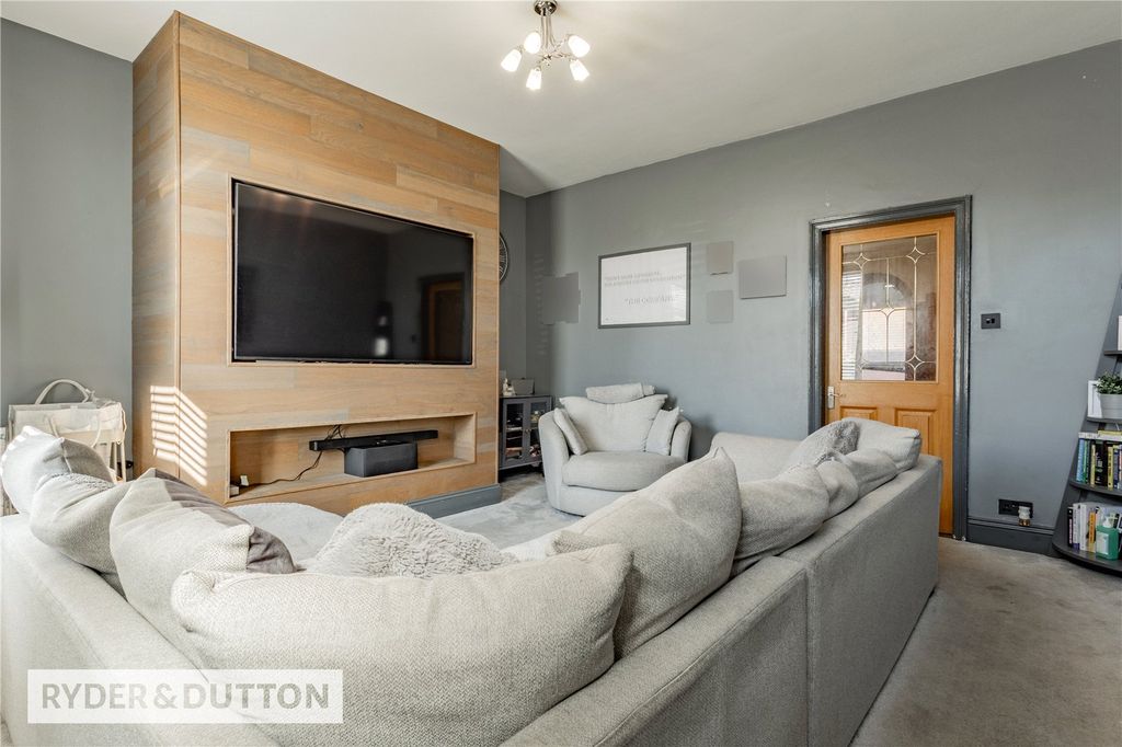 Property photo 2 of 14 Picture 2