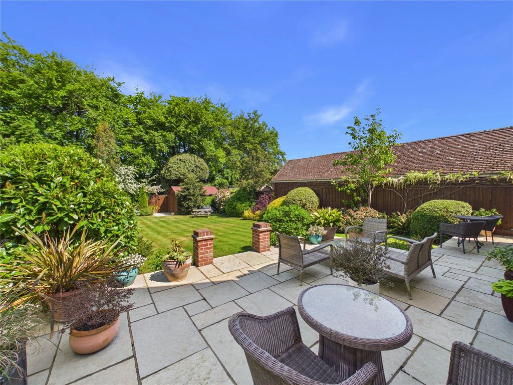 Property photo 3 of 35 Picture No. 41