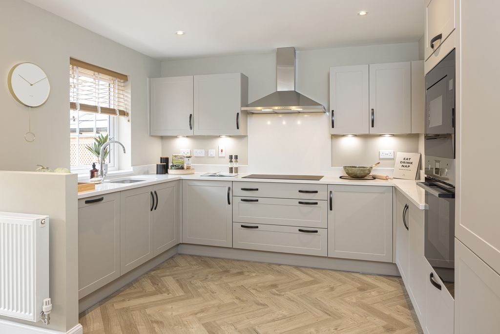 Property photo 1 of 10 Holden Kitchen