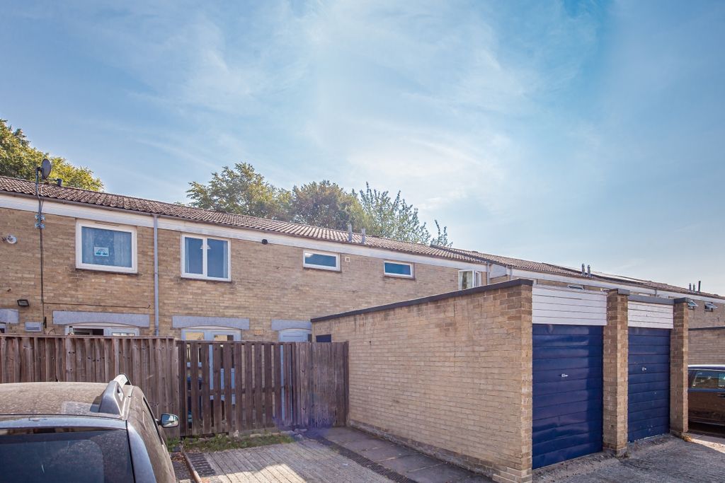 Property photo 3 of 9 137660