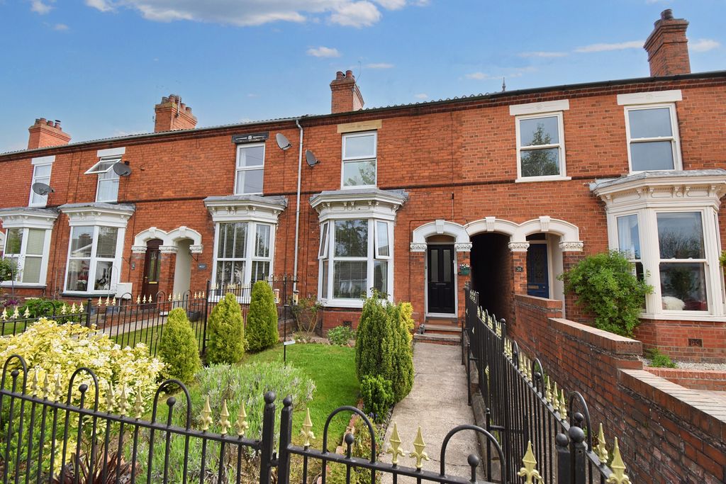 Property photo 1 of 18 Victoria Rd (1)