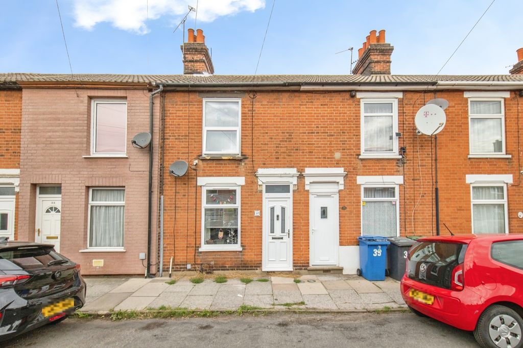 Property photo 1 of 17 Pbox-Img.Jpg