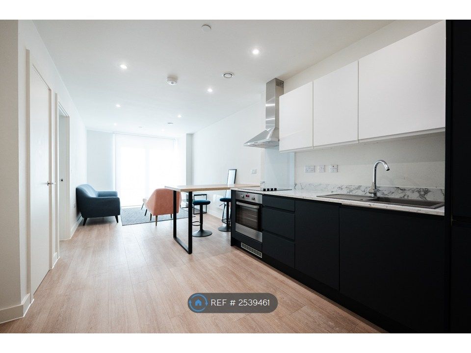 Property photo 1 of 33
