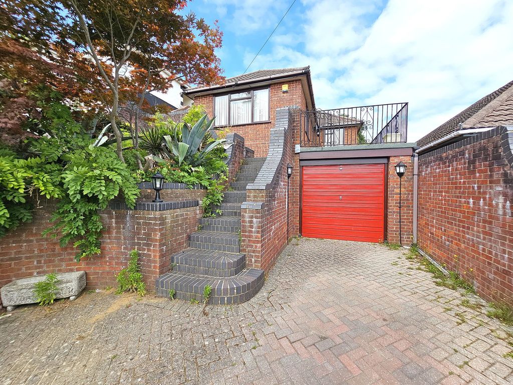 Property photo 1 of 22