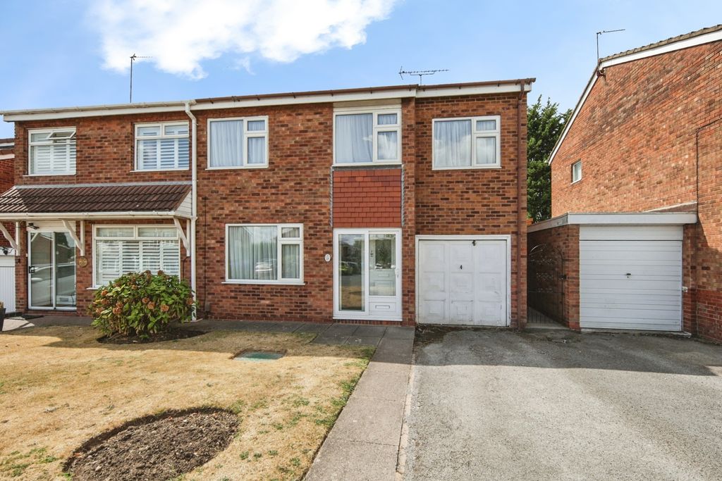 Property photo 1 of 18 Pbox-Img.Jpg