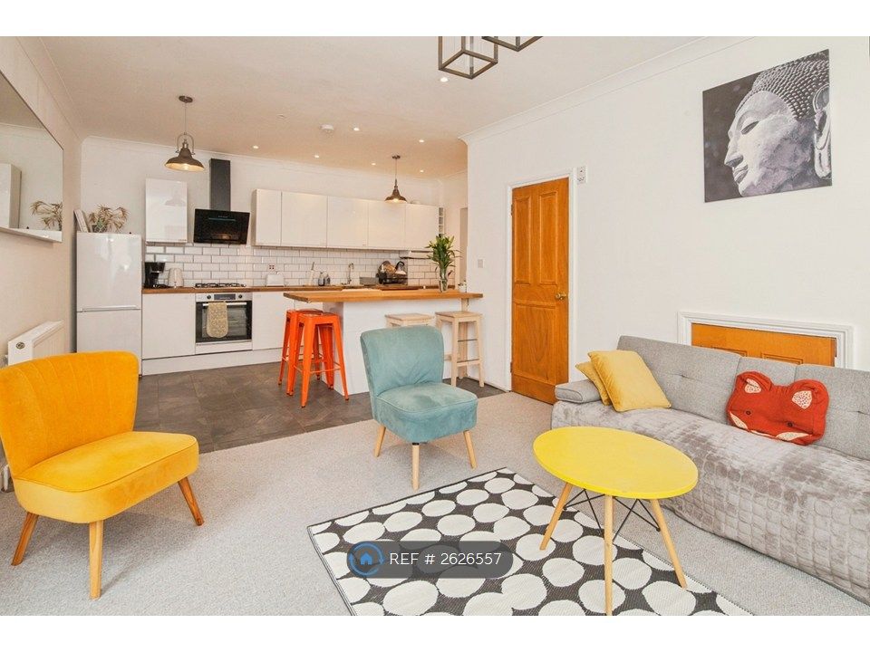 Property photo 3 of 30