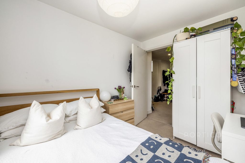 Property photo 2 of 14 Pbox-Img.Jpg