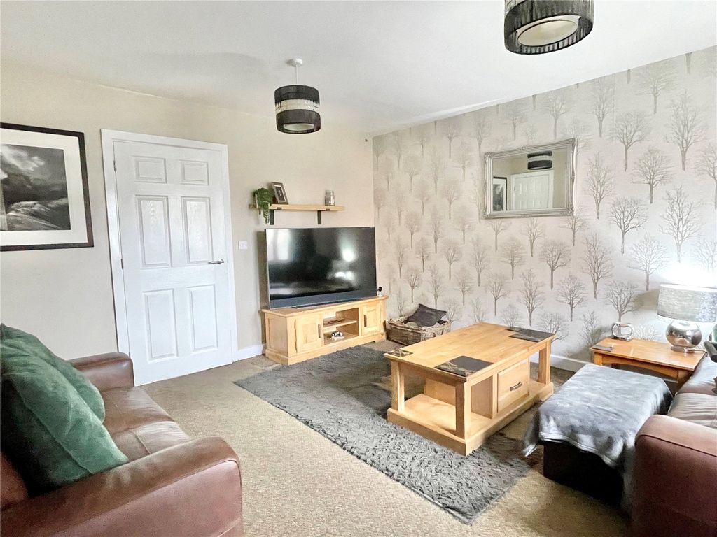 Property photo 2 of 13 Picture No. 10