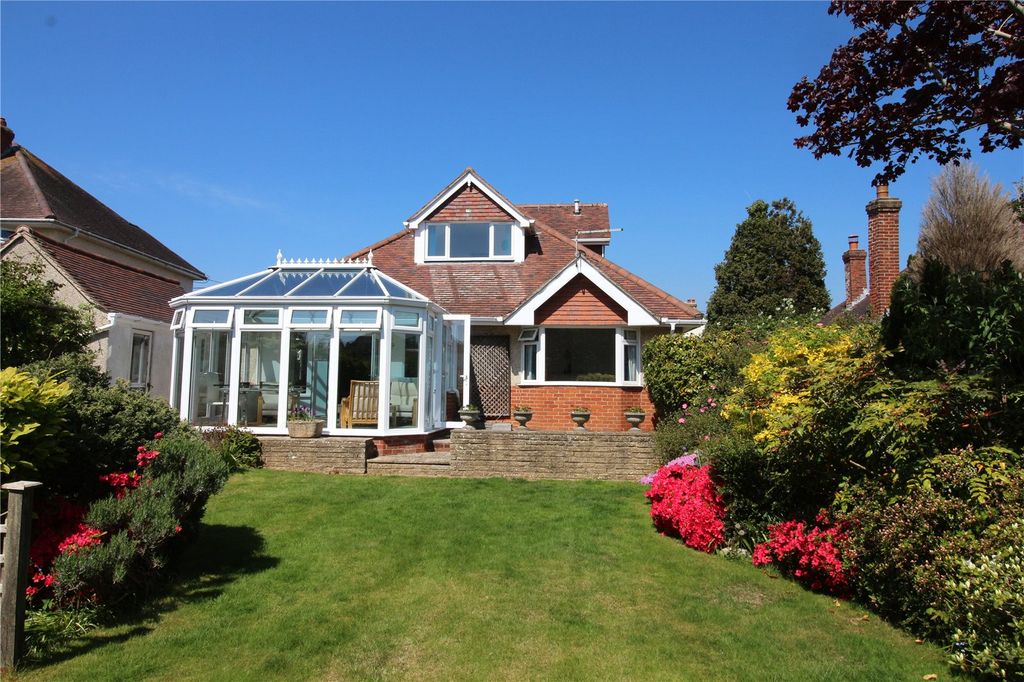 Property photo 1 of 19 Picture No. 24