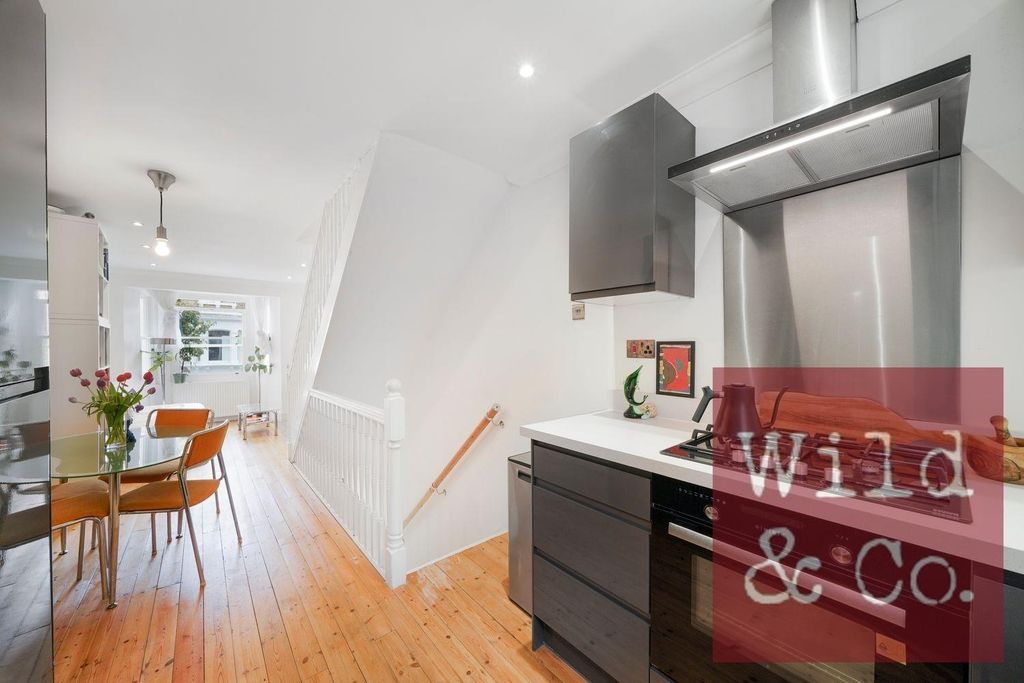 Property photo 3 of 20 Brookfield Road - Eemsefhhtqksmsdyj5Le.Jpg