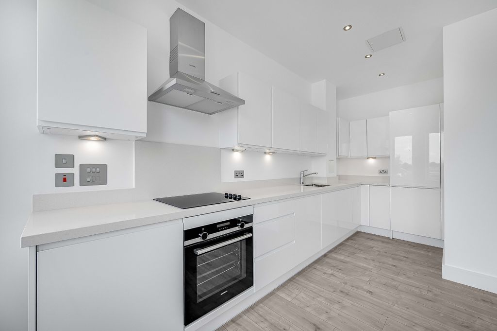 Property photo 3 of 8 Kfh_Flat_16_St_Andre