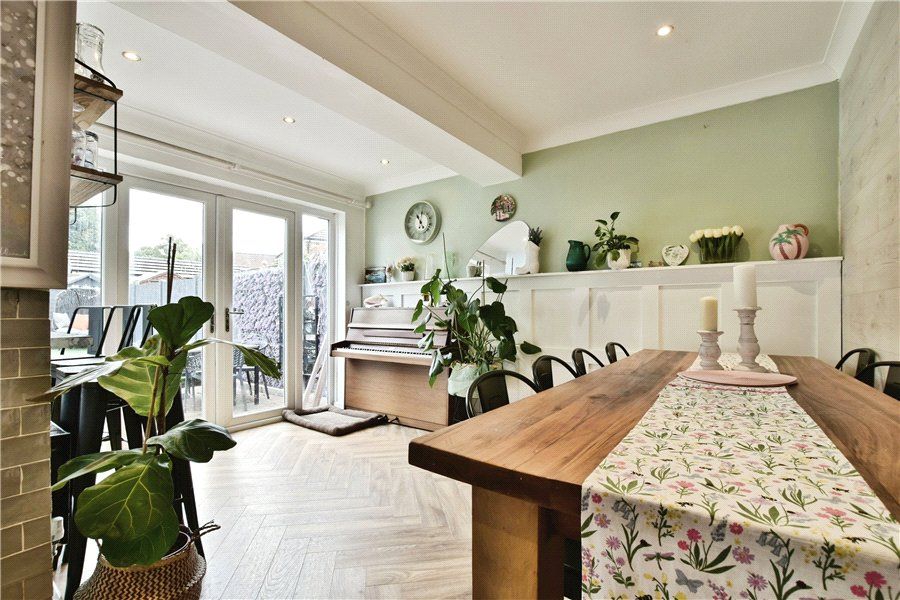 Property photo 3 of 21 Picture No. 05