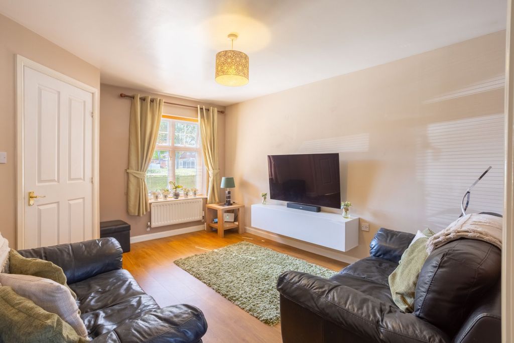 Property photo 2 of 9 Picture 2