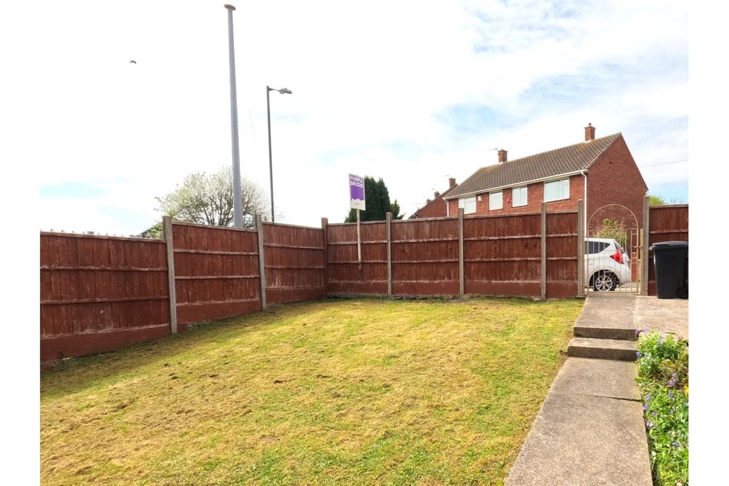 Property photo 1 of 31