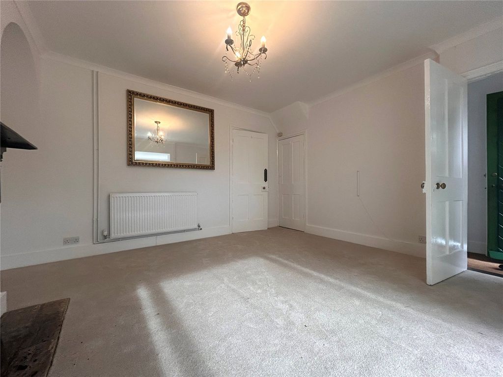 Property photo 3 of 13 Picture No. 05