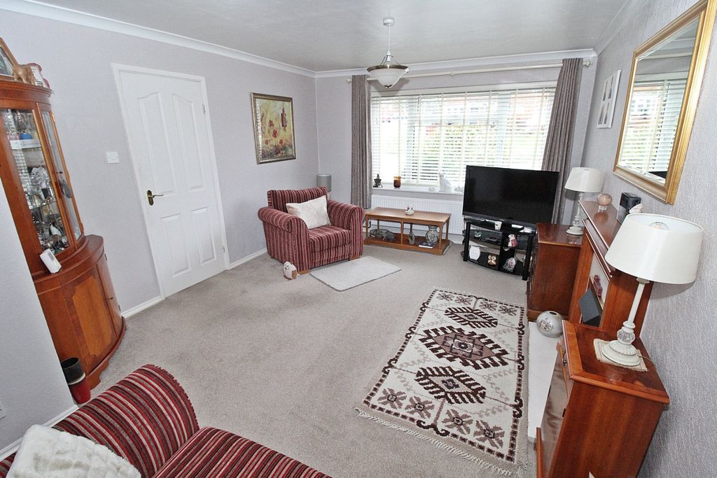 Property photo 2 of 13 4803213