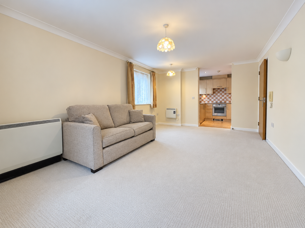 Property photo 2 of 11