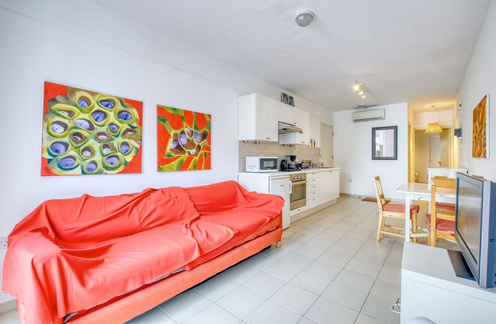 Property photo 3 of 9 Lounge Kitchen...