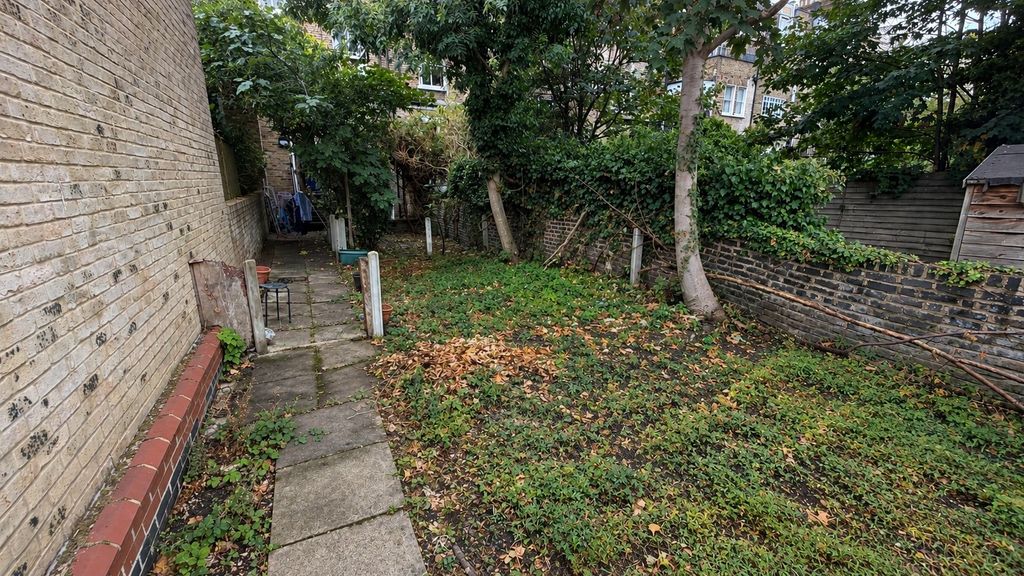 Property photo 3 of 7