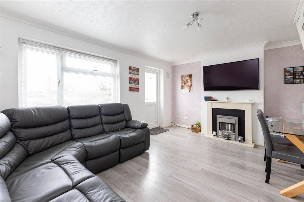 Property photo 2 of 21 Img_0153.Jpg