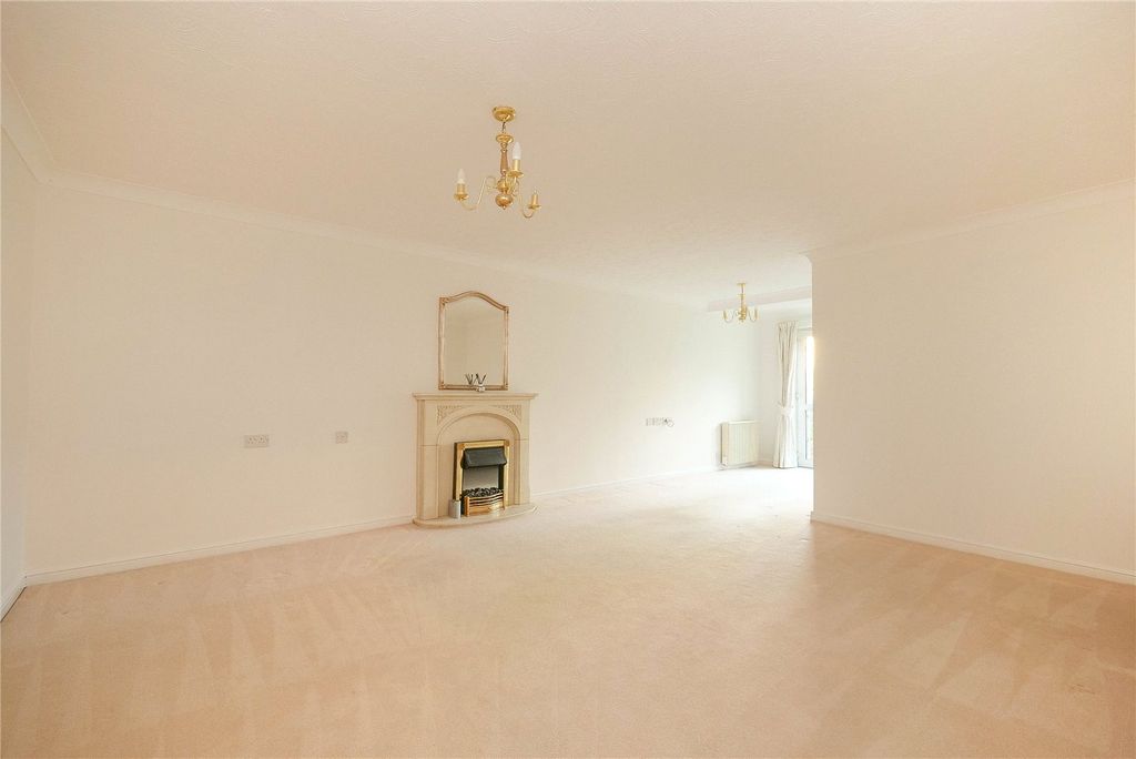 Property photo 2 of 12 Picture No. 07