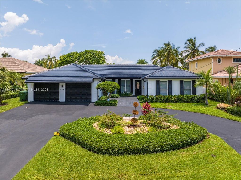 Property photo 1 of 3