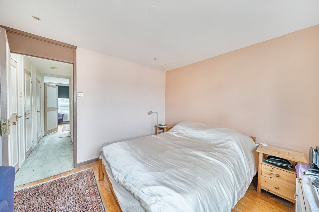 Property photo 3 of 25 Picture No. 04