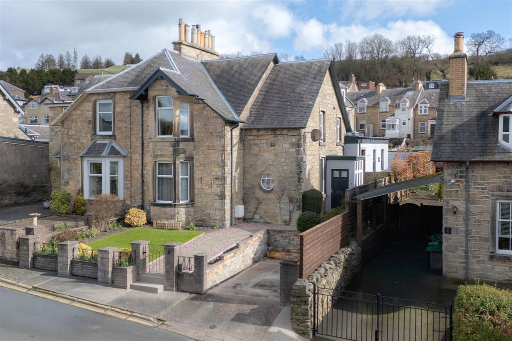 Property photo 1 of 20 5_Lockhart_Place-2.Jpg