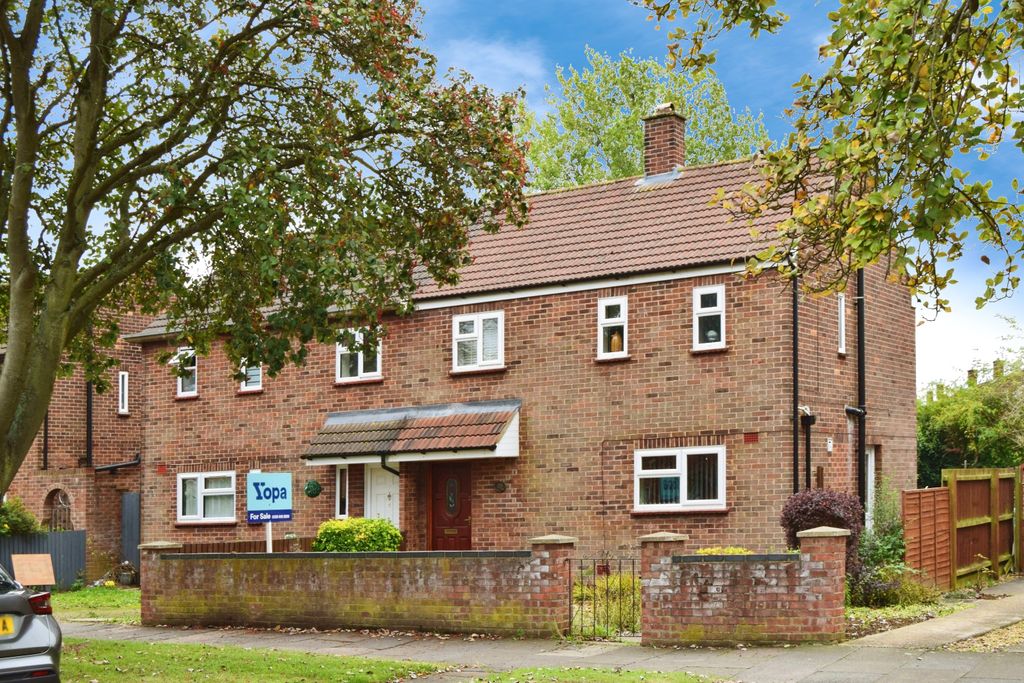 Property photo 1 of 12 C63342d3-237D912B-E474-41C1-8Feb-787Cb2Ae228C