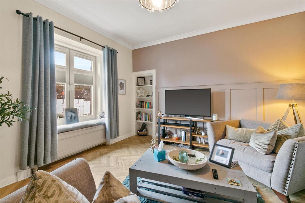 Property photo 2 of 24